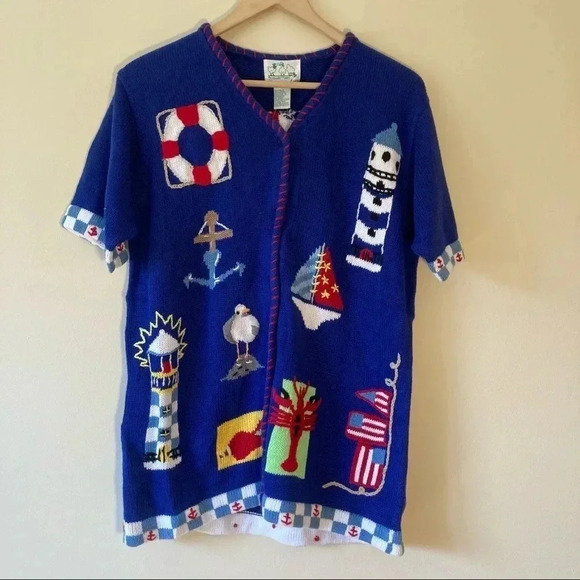 Vintage embroidered coastal  sweater ocean theme - Picture 1 of 9